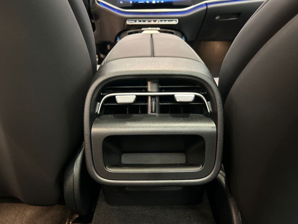New 2027 MANUFAKTUR Alpine Grey Mercedes-Benz AMG® E 53 Hybrid Wagon image 23
