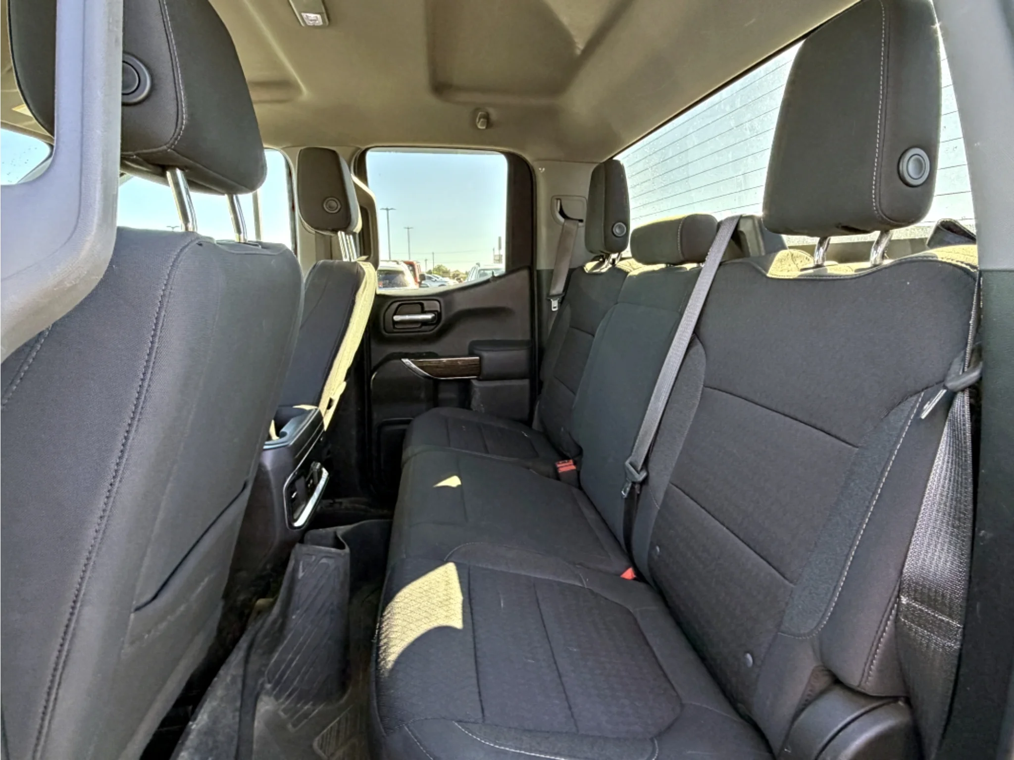 Used 2022 Pacific Blue Metallic GMC Elevation image 14