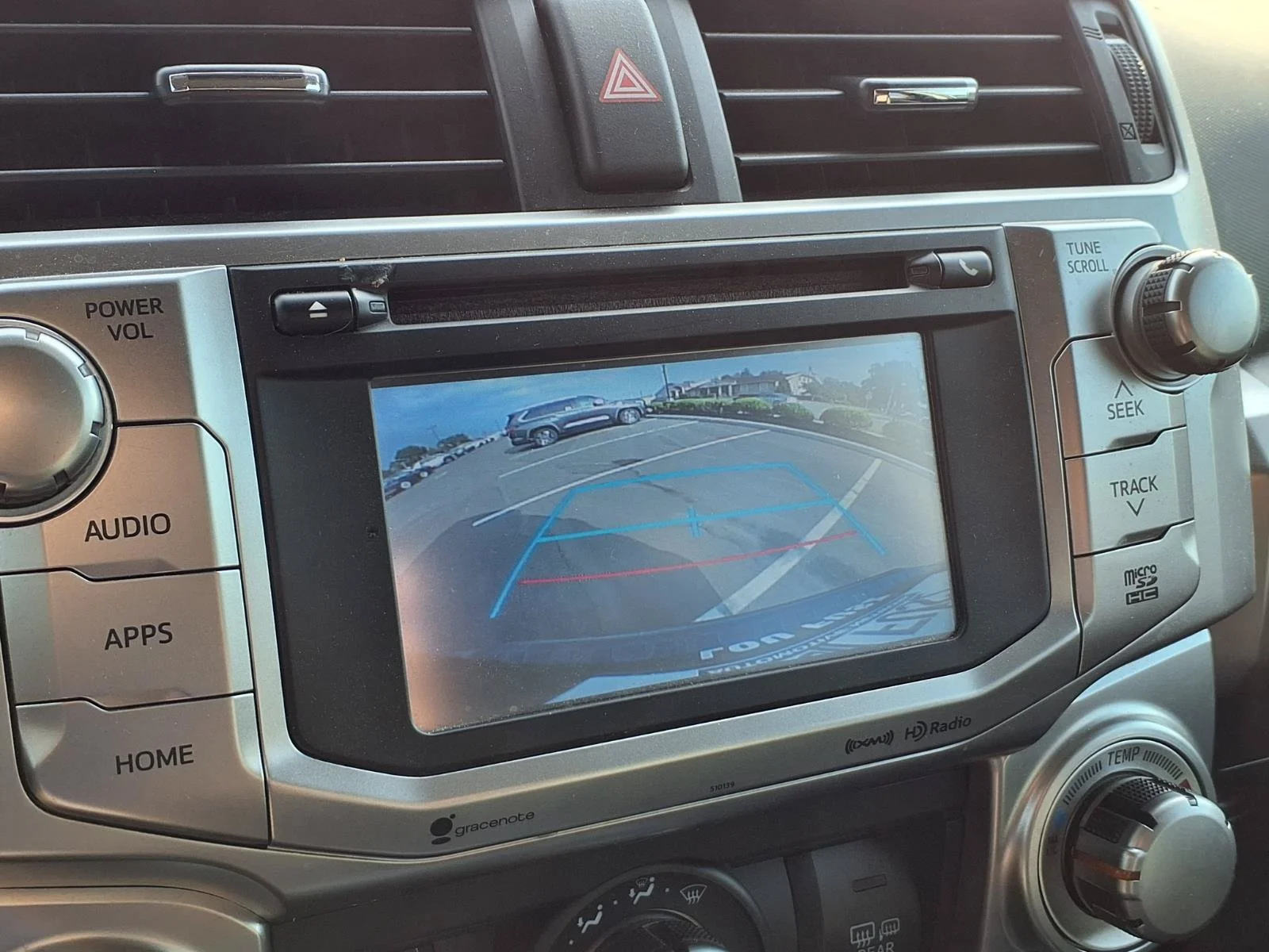 Used 2018 Magnetic Gray Metallic Toyota SR5 Premium image 9