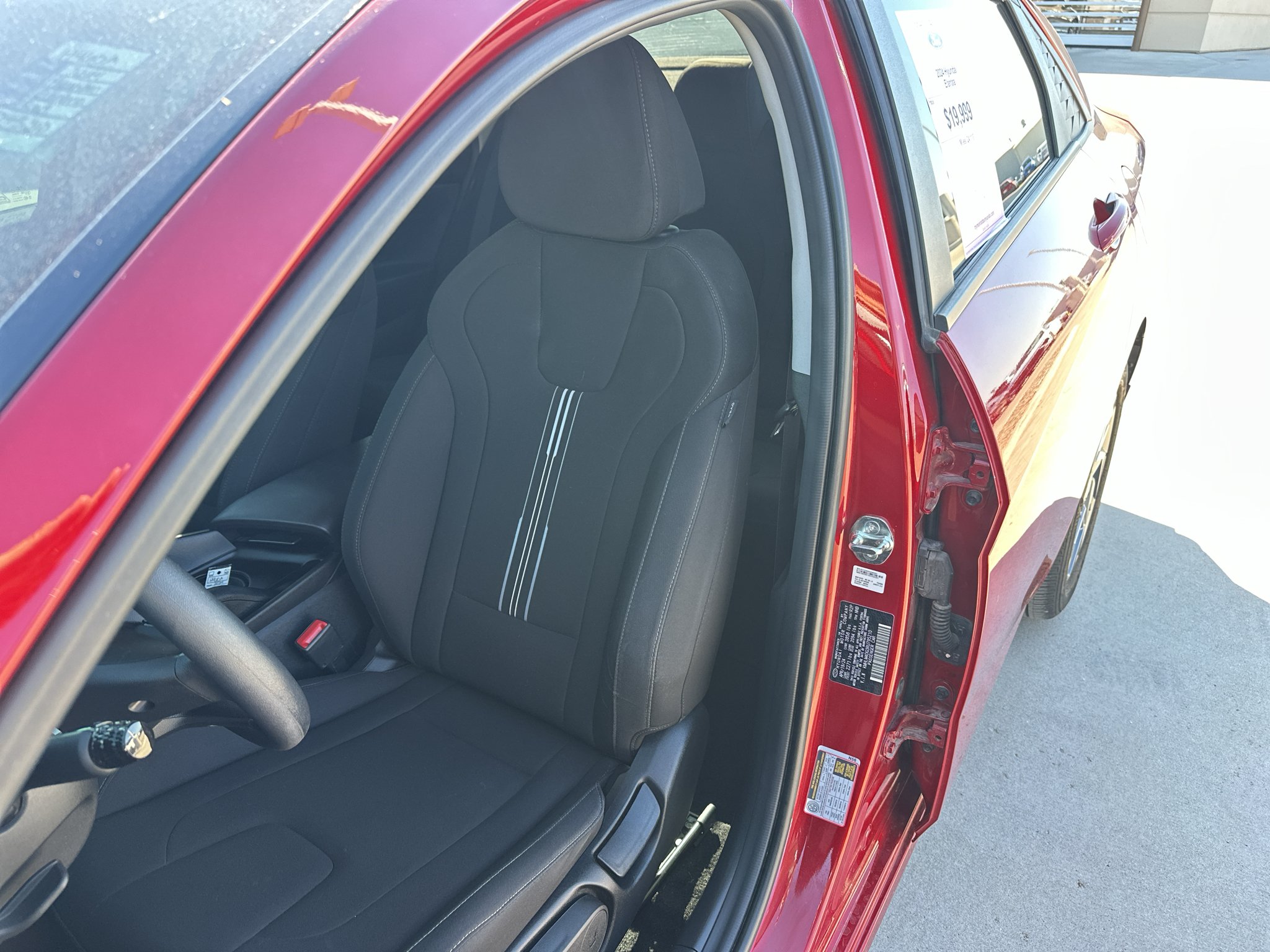 Used 2024 Ultimate Red Hyundai SEL image 27