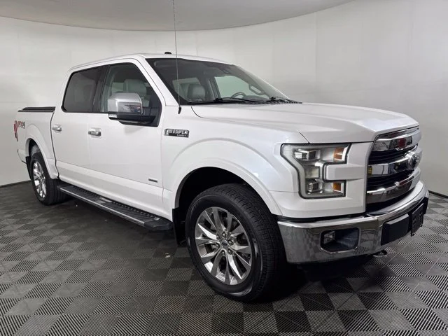 Used 2016 White Ford Lariat image 1