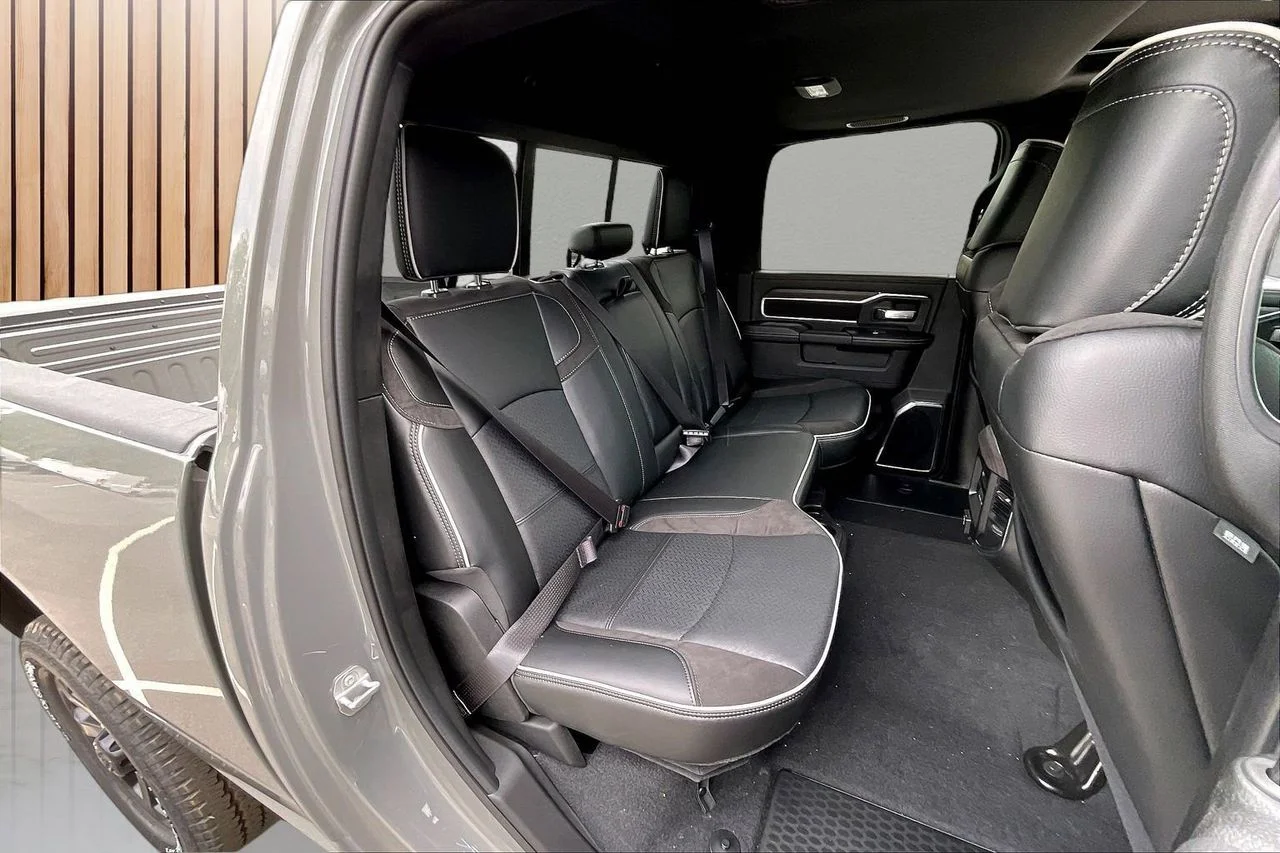 New 2026 Ceramic Gray Clear-Coat Exterior Paint RAM Laramie image 21