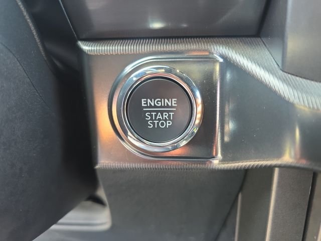 Certified Used 2024 Avalanche Ford Lariat image 50