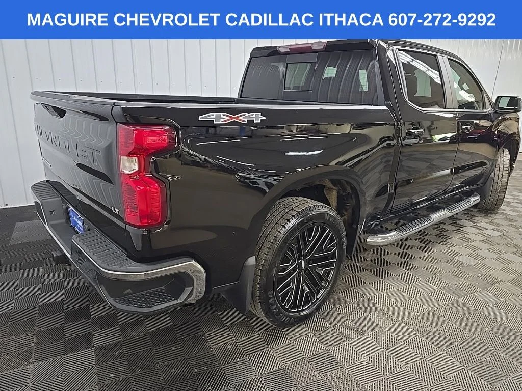 Used 2019 Black Chevrolet LT image 12