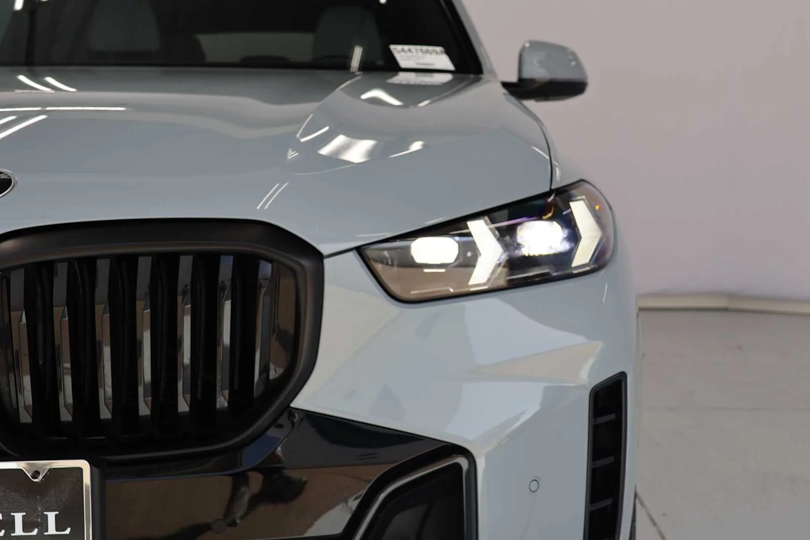 Certified Used 2024 Brooklyn Grey Metallic BMW xDrive40i image 5