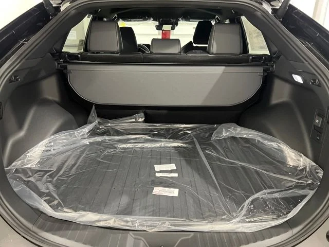 2026 Toyota bZ XLE - Photo 18