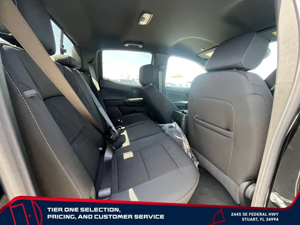 New 2026 Onyx Black GMC Elevation image 18