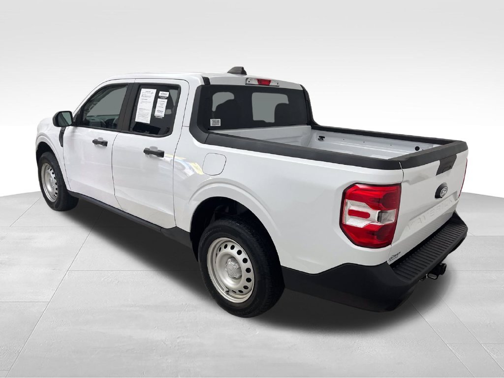 Used 2025 White Ford XLT image 3