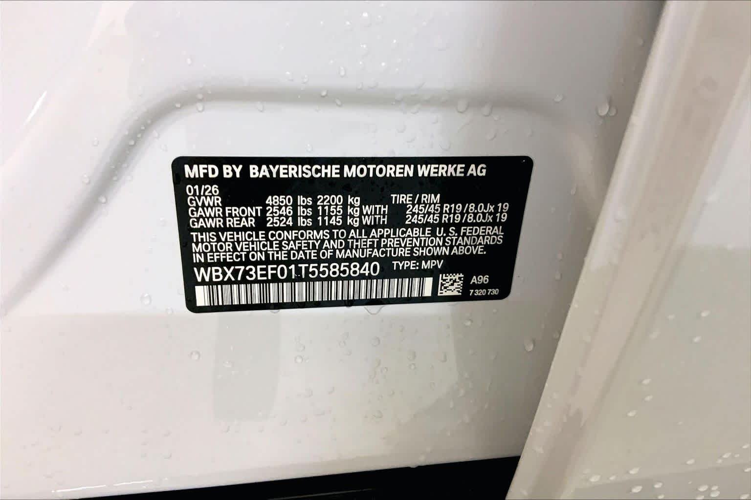 New 2026 Mineral White Metallic BMW xDrive28i image 21