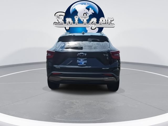 2026 Chevrolet Trax Activ - Photo 8