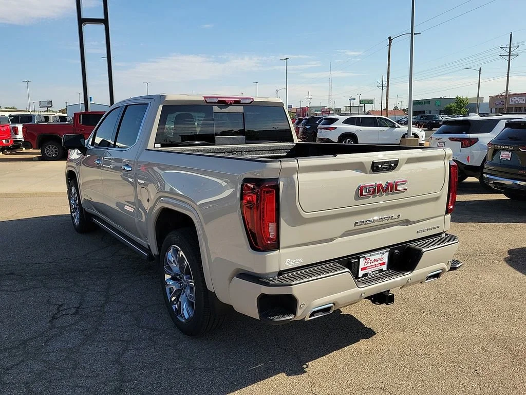 2026 GMC Sierra 1500 Denali - Photo 8