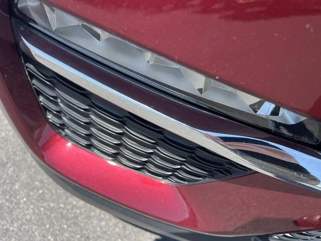 Used 2025 Red Jeep Limited image 8