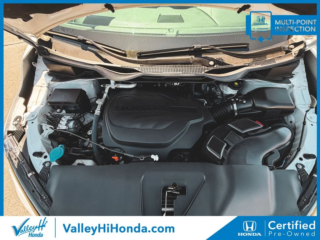 Used 2025 White Honda EX-L image 39