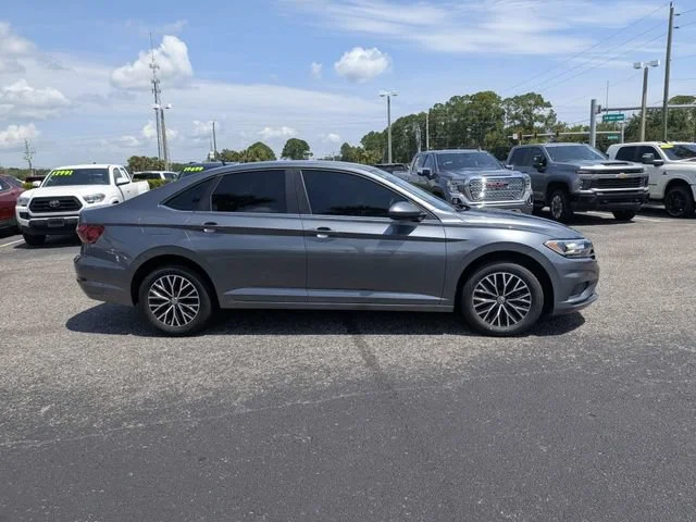 Used 2021  Volkswagen S image 2