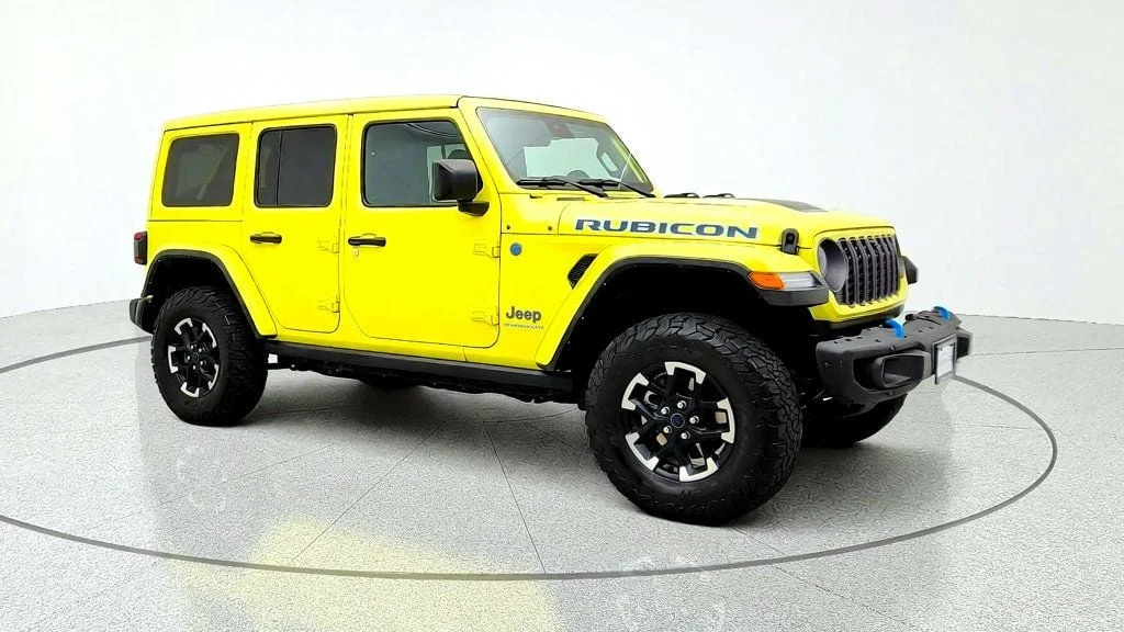 Used 2024 High Velocity Clearcoat Jeep Rubicon X 4x4 w/ Sky One-Touch Power Top & Nappa Leathe image 3