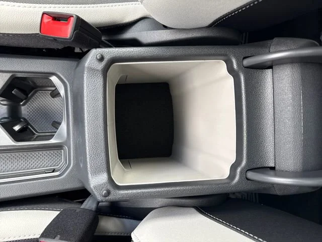 New 2026 Platinum Gray Metallic Volkswagen SE image 27