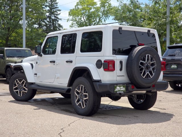 New 2026 Bright White Clear-Coat Exterior Paint Jeep Sahara image 25