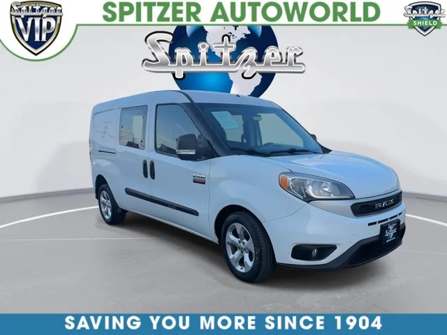 Used 2022 White Ram Base image 3