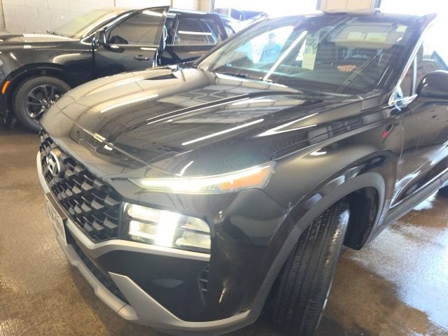 Used 2023 Twilight Black Hyundai SE image 2
