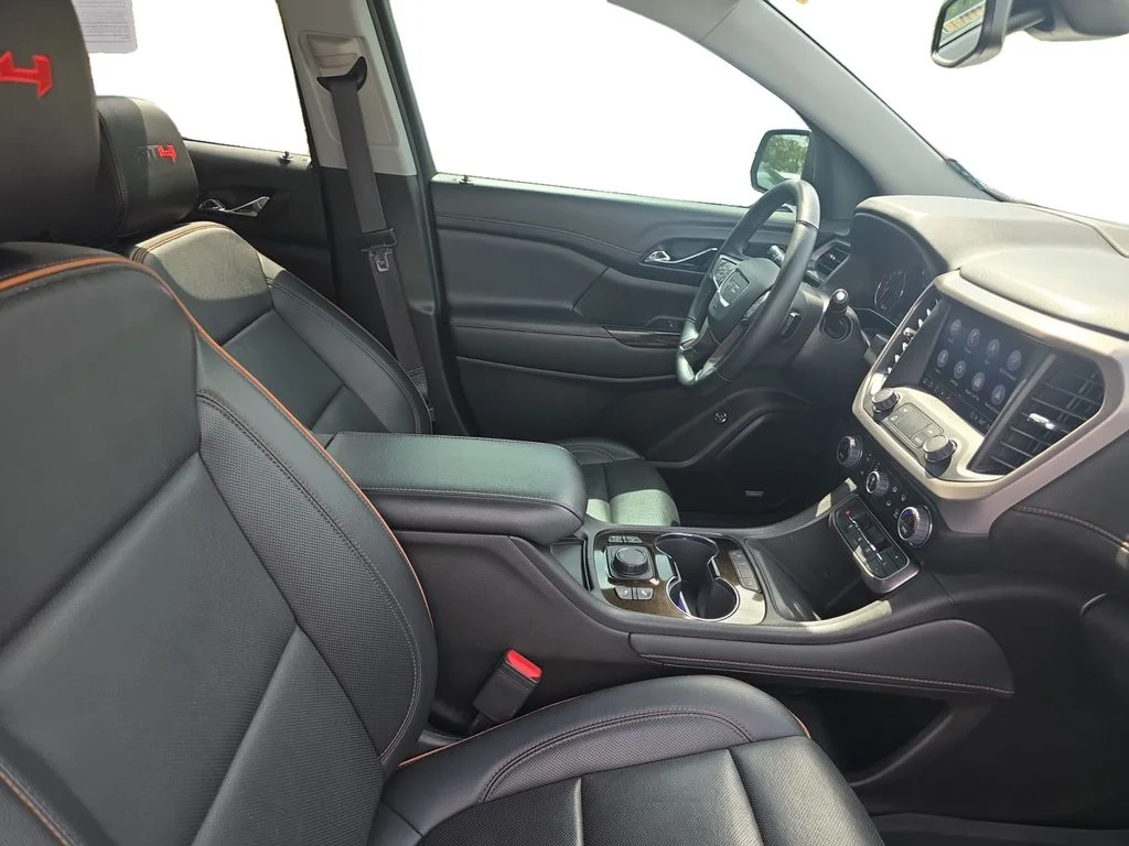 Used 2023 Silver GMC AT4 image 24
