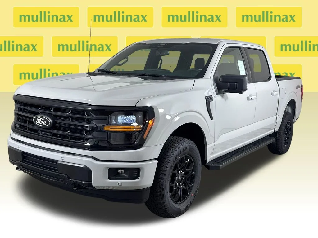New 2026 White Ford XLT image 19