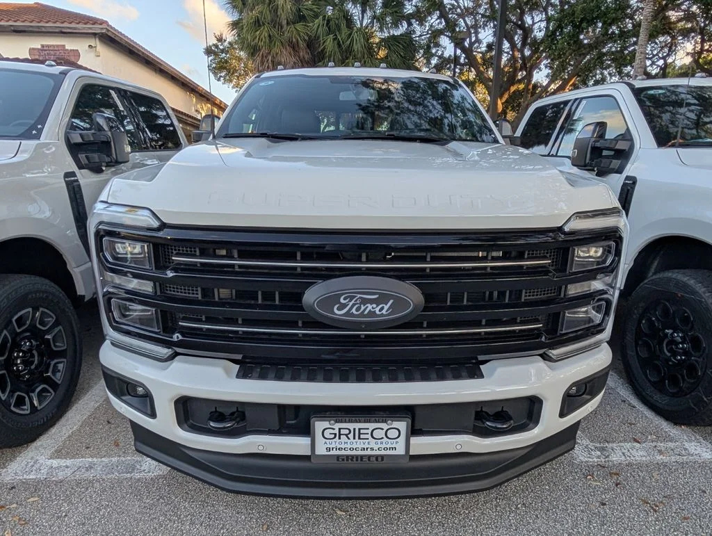 New 2026 Star White Metallic Tri-Coat Ford F-250® Platinum® image 3