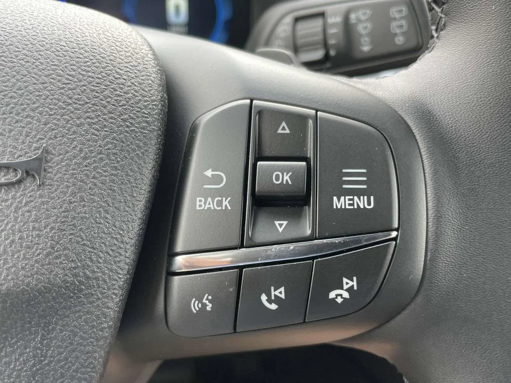 New 2025 Oxford White Ford Badlands® image 21