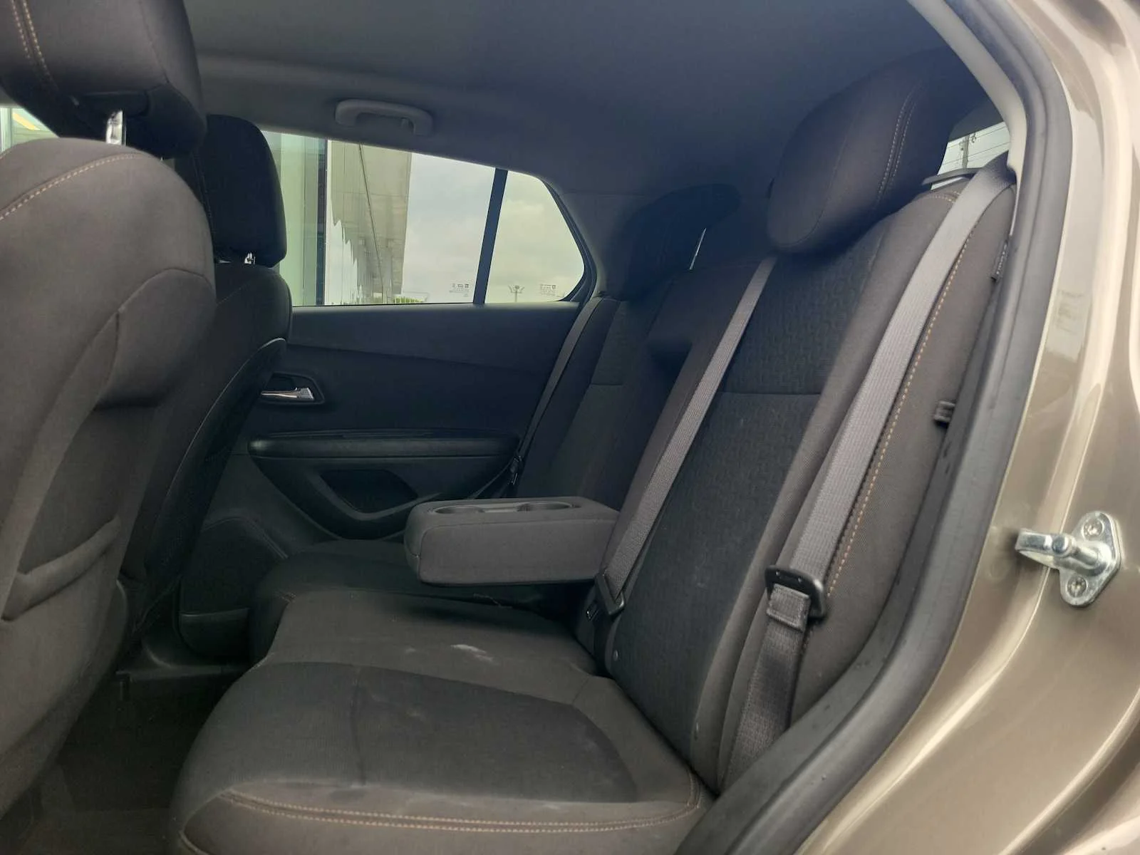 Used 2021 STONE GRAY METALLIC Chevrolet LS image 8