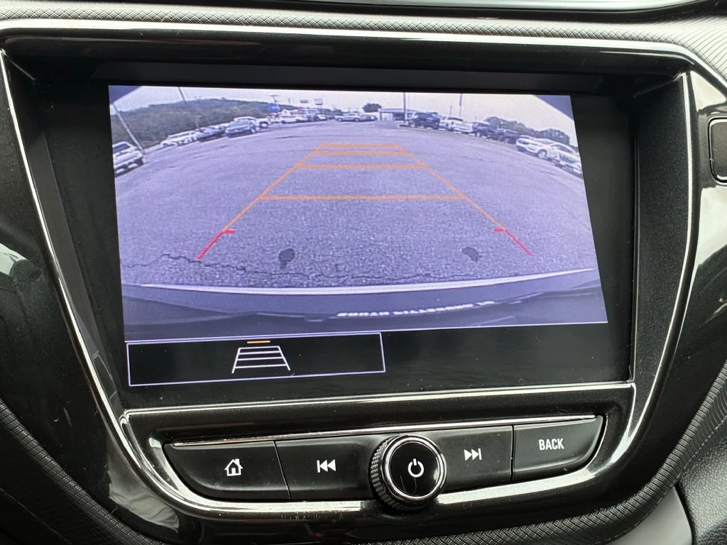 Used 2023 STERLING GRAY METALLIC Chevrolet LT image 23