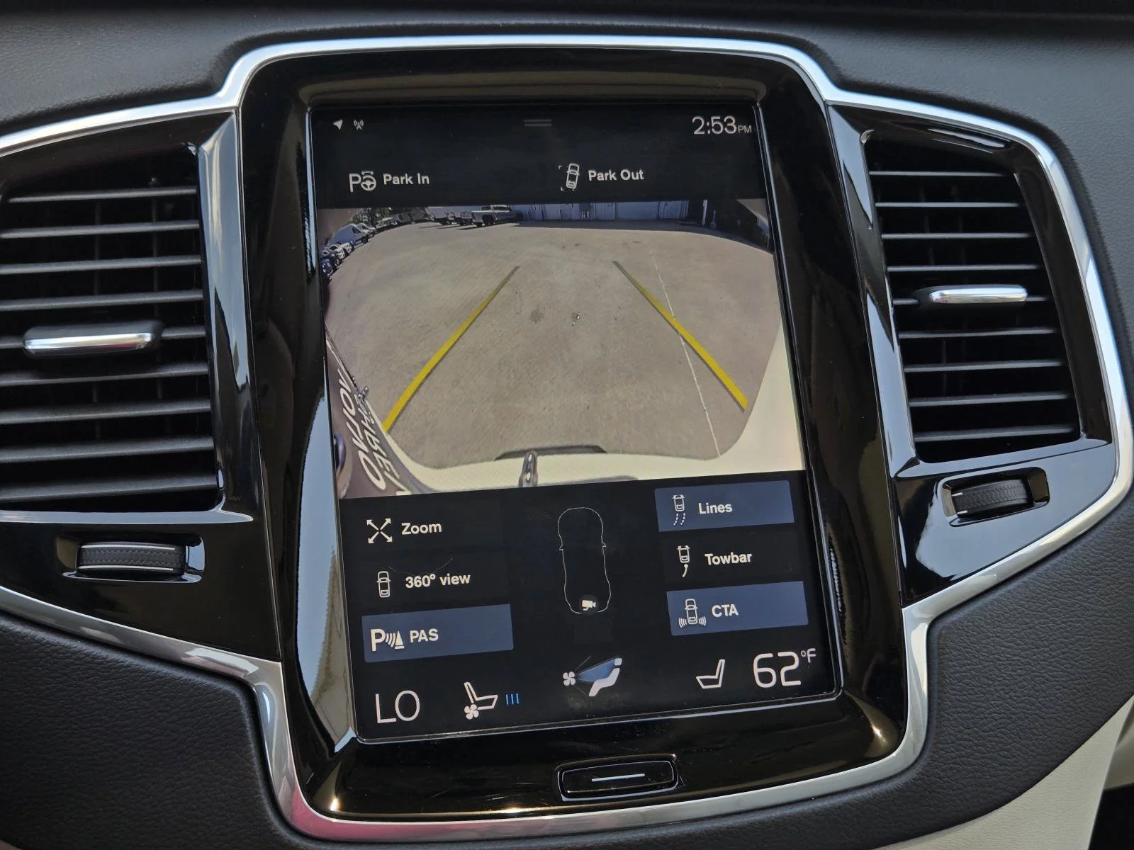 Used 2019 Crystal White Pearl Volvo Inscription image 22