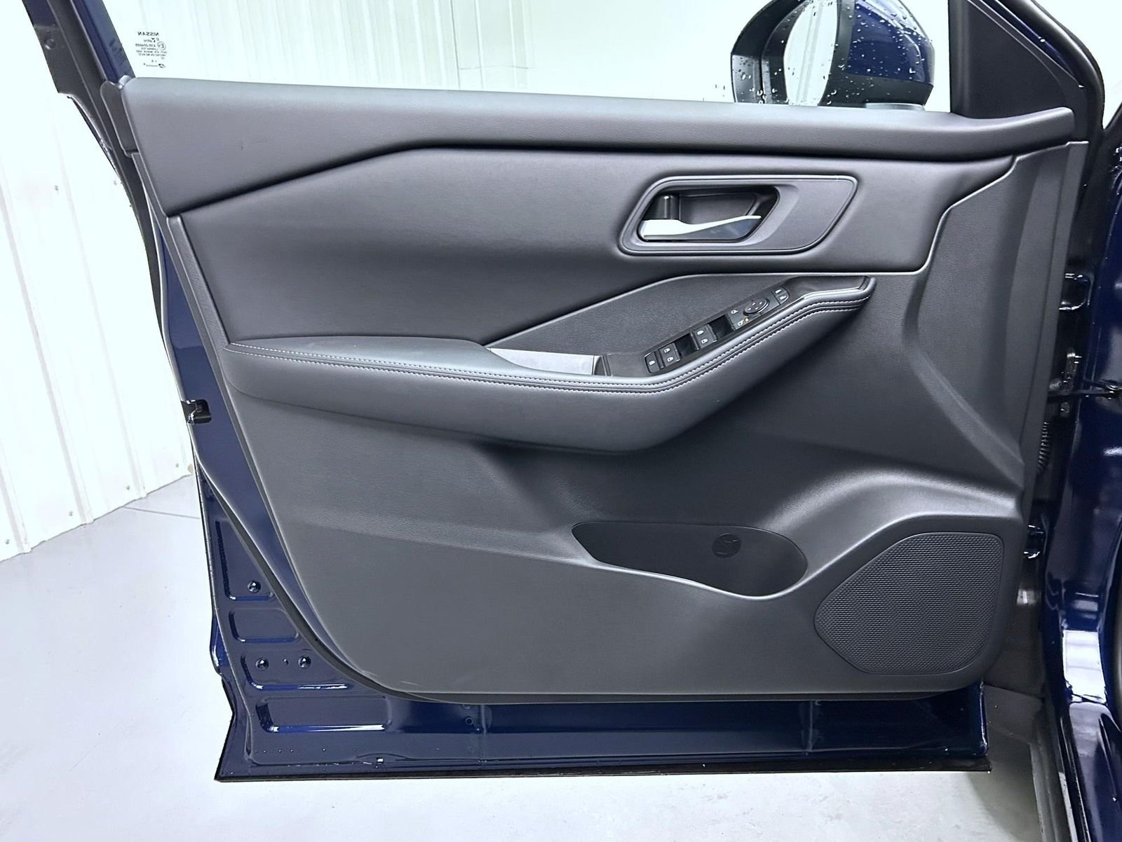 New 2026 Deep Ocean Blue Nissan SV image 9