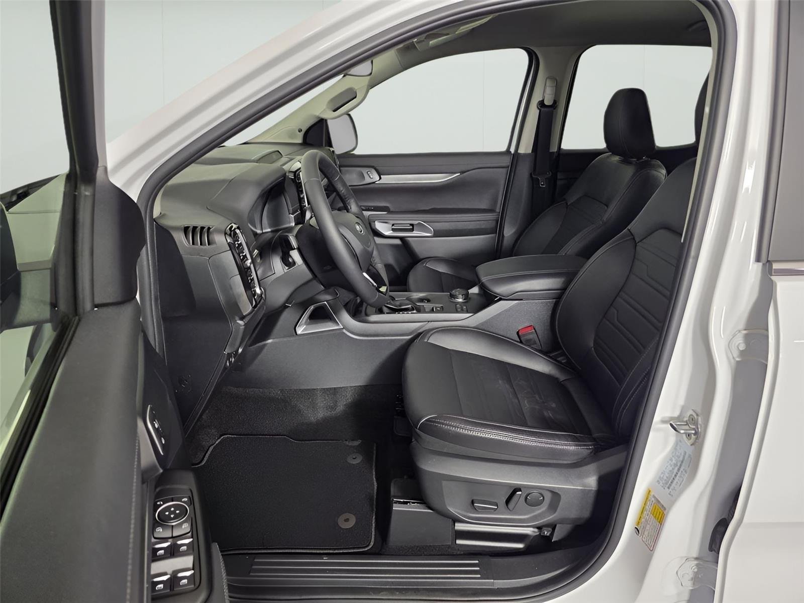 2025 Ford Ranger Lariat - Photo 13