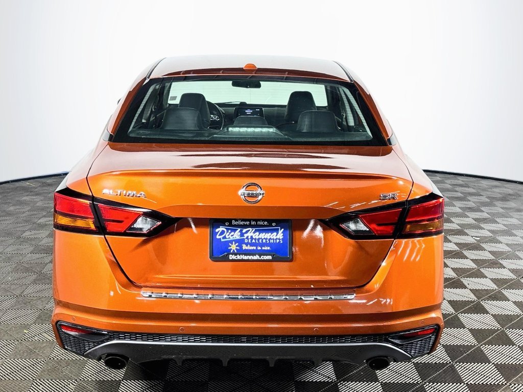 Used 2022 Sunset Nissan 2.5 SR image 7