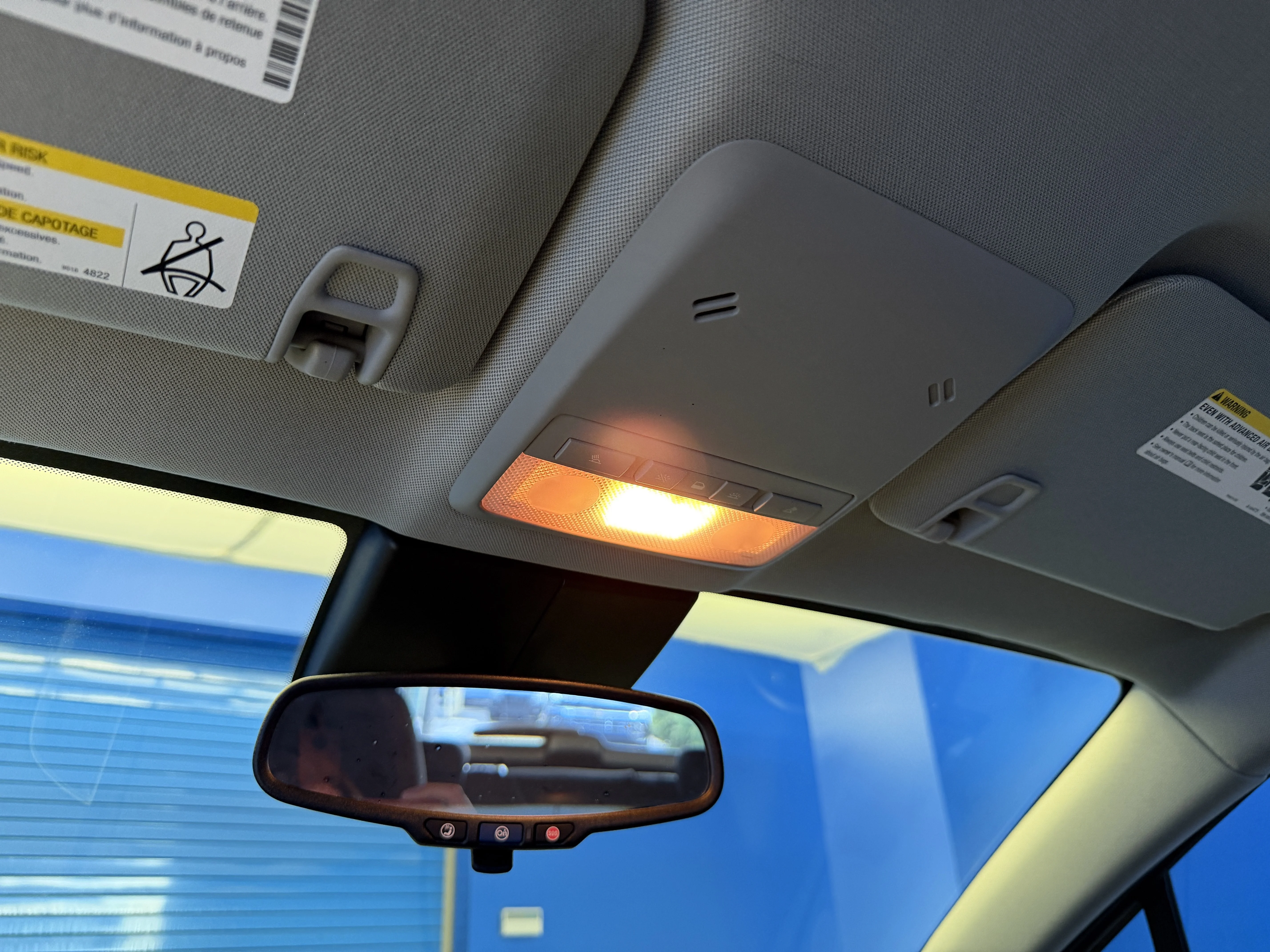 Used 2016 Summit White Chevrolet LS image 22