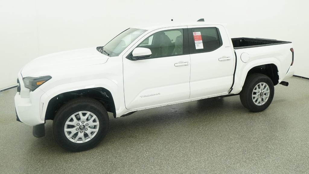 New 2026 Ice Cap Toyota SR5 image 5