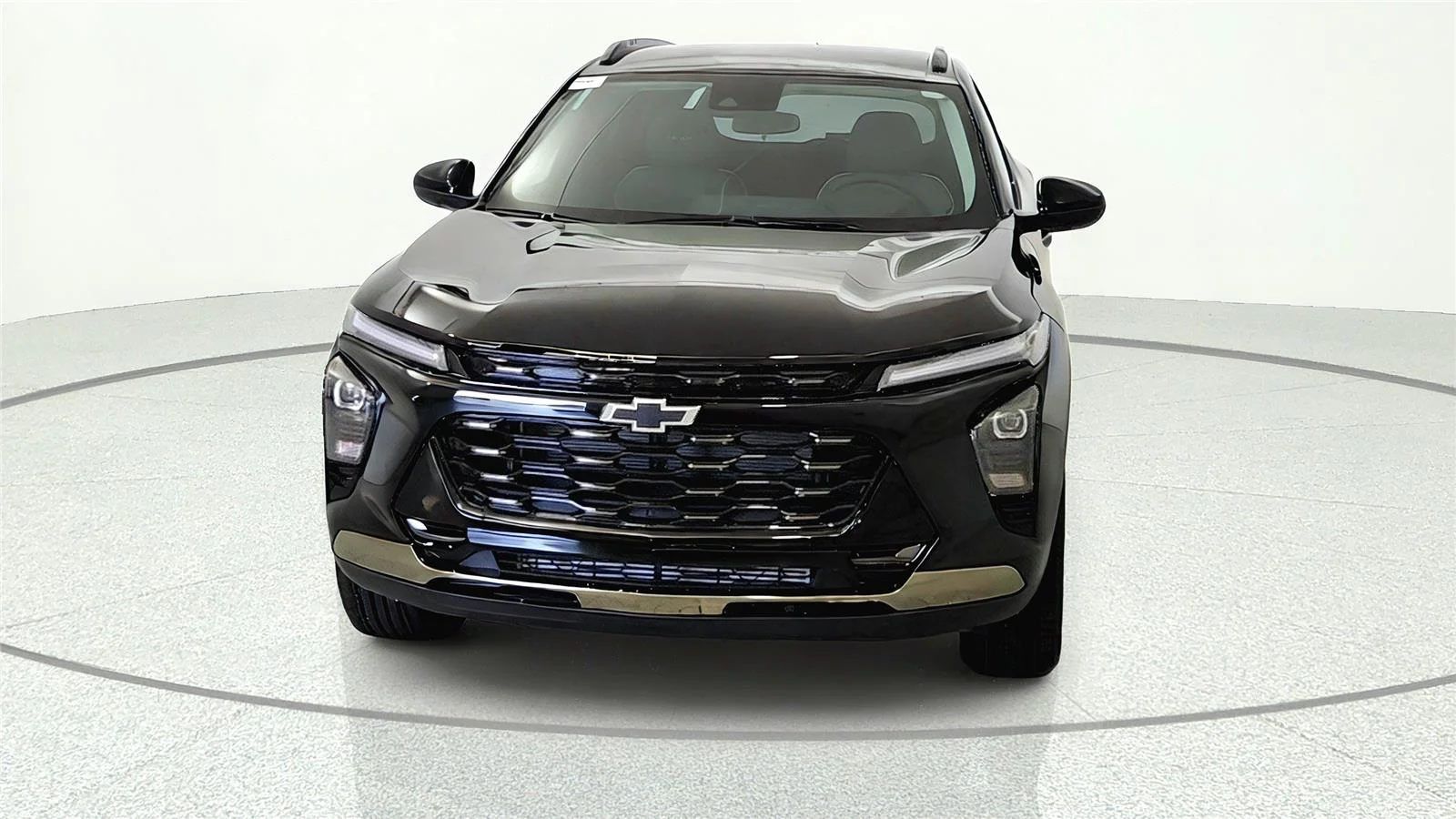 New 2026 Mosaic Black Metallic Chevrolet ACTIV image 2