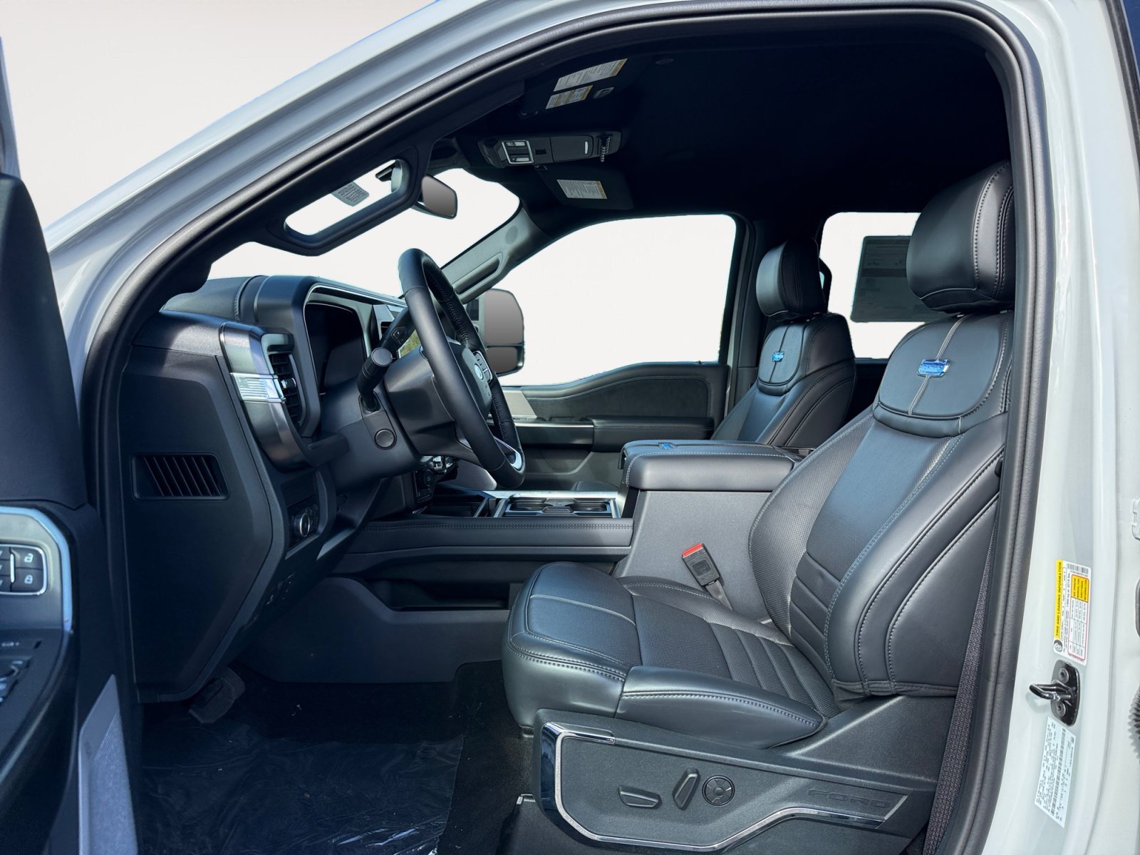 New 2026 Avalanche Ford Platinum image 10