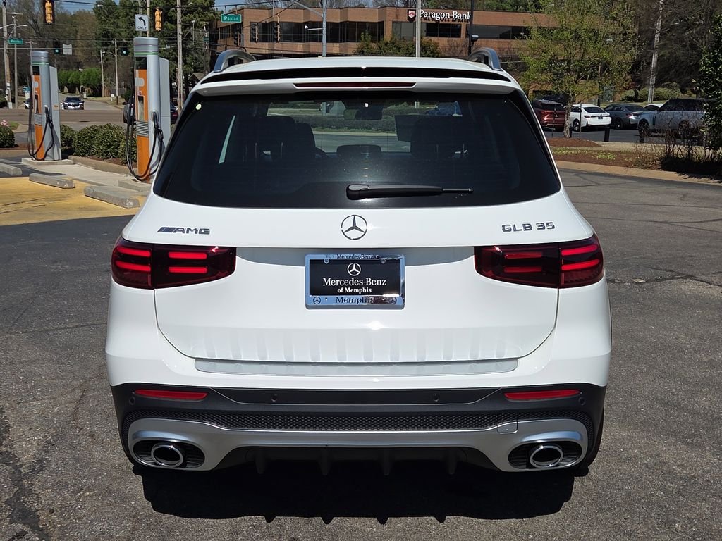 New 2026 Polar White Mercedes-Benz GLB 35 AMG® image 4