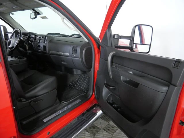 Used 2012 Red Chevrolet LT image 11