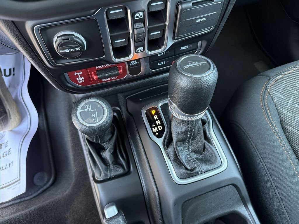 2025 Jeep Gladiator Mojave - Photo 25