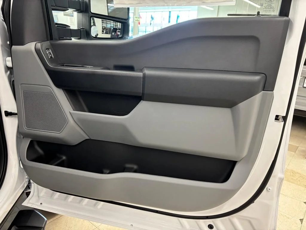 New 2026 Oxford White Ford F-250® XL image 12