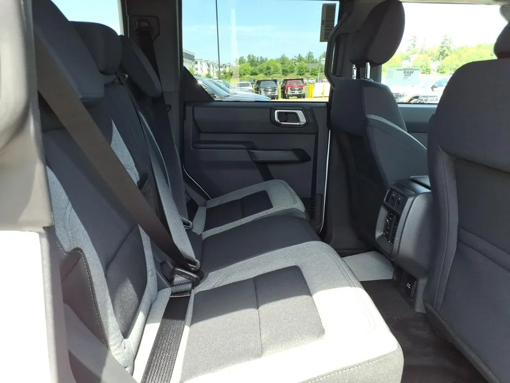 New 2026 Oxford White Ford Big Bend image 9