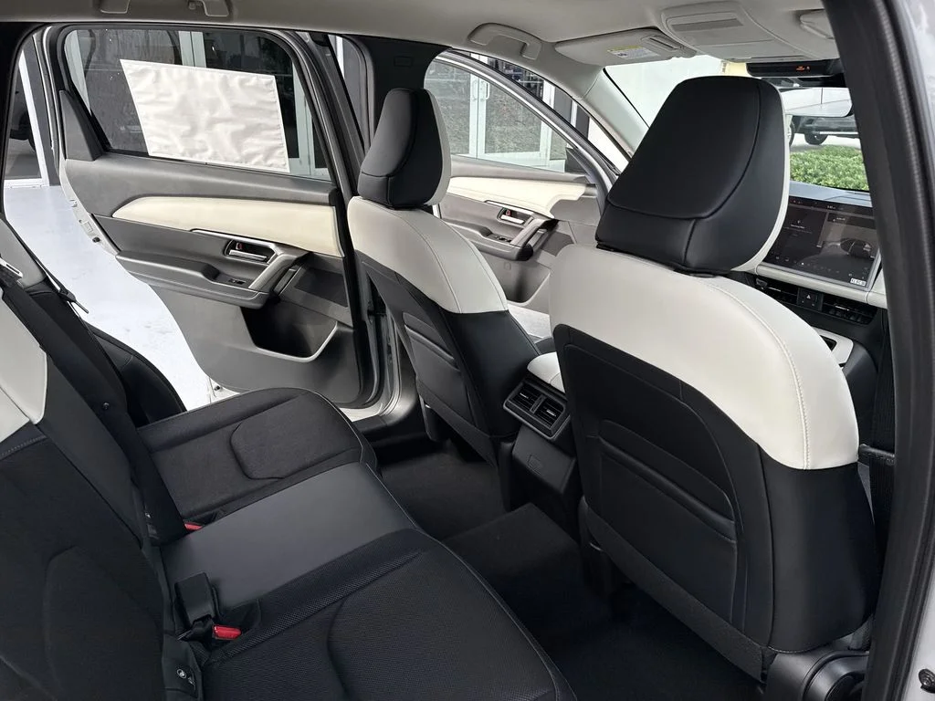 New 2026 Gray Metallic Mazda 2.5 S Select AWD image 33