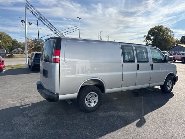 2025 Chevrolet Express Cargo Work Van - Photo 13
