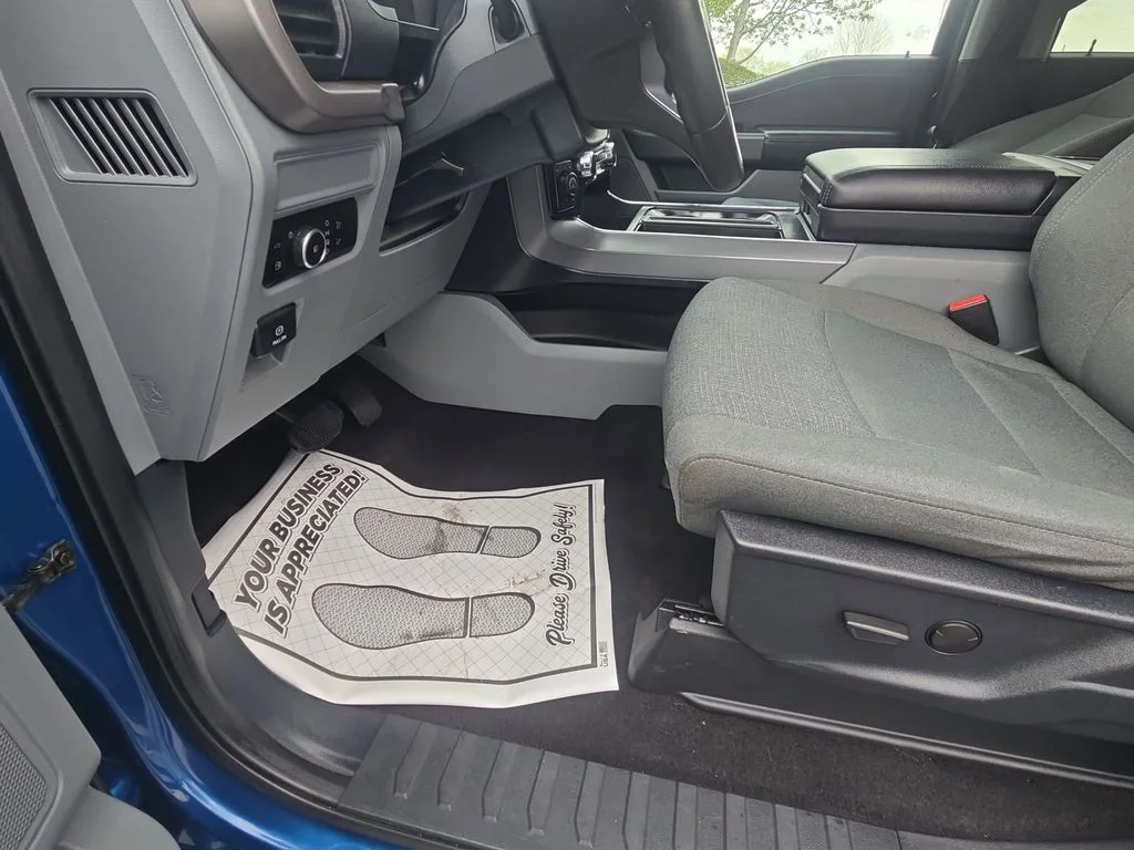 Used 2024 Blue Ford XLT image 25