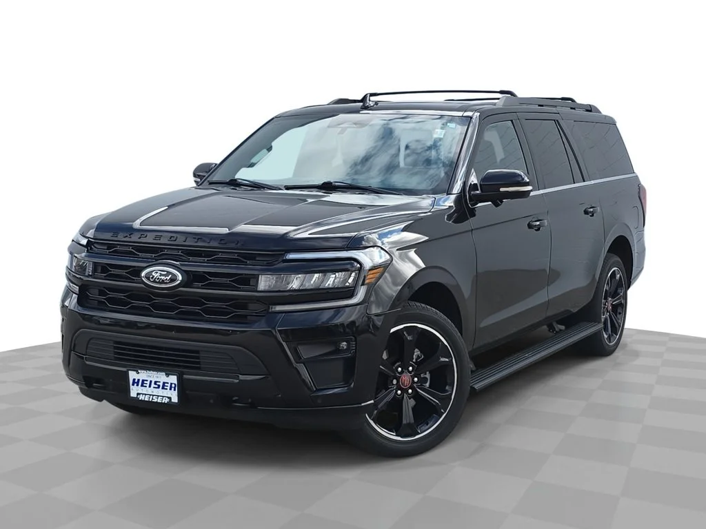Used 2023 Black Ford Limited image 1