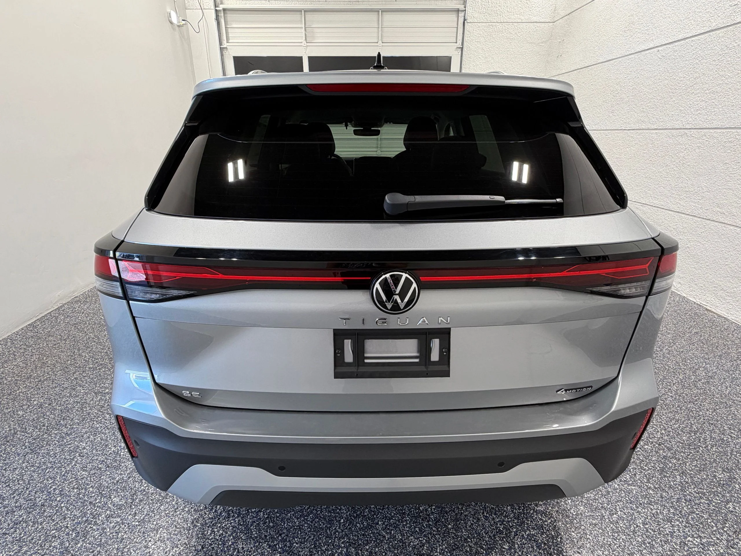 New 2026 Silver Volkswagen 2.0T SE image 6