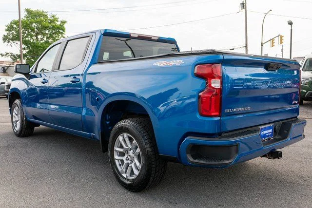 Used 2022 Blue Chevrolet RST image 8