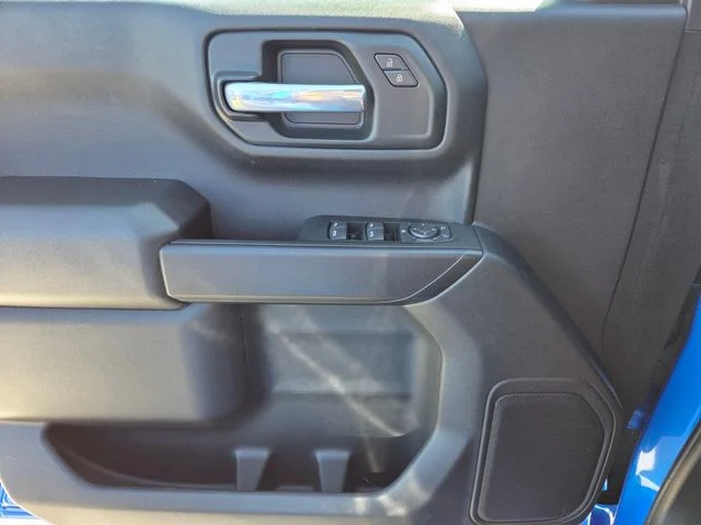 Used 2025 Blue Chevrolet Custom image 21