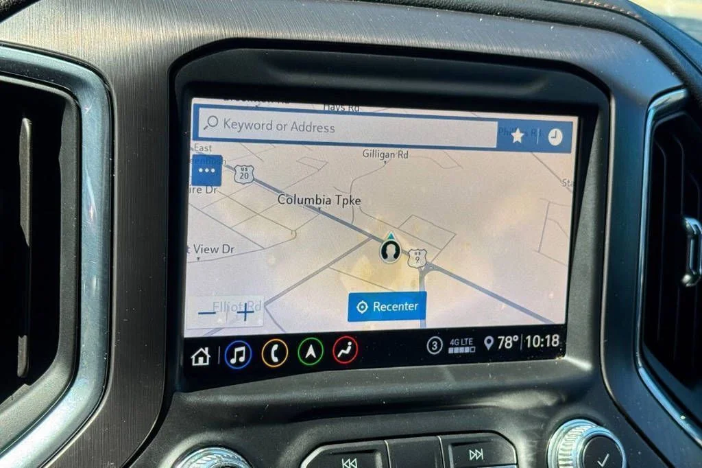 Used 2020 Blue GMC AT4 image 4